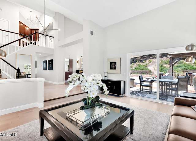Property at 751 Lynnmere Dr, Thousand Oaks, CA 91360, 4 beds, 2.5 baths
