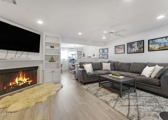 Property at 18550 Hatteras St #118, Tarzana, CA 91356, 2 beds, 3 baths