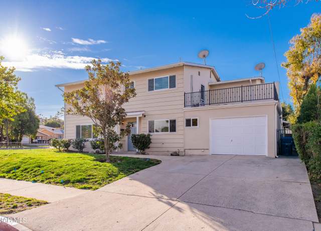 Property at 22002 Ybarra Rd, Woodland Hills, CA 91364, 4 beds, 4 baths