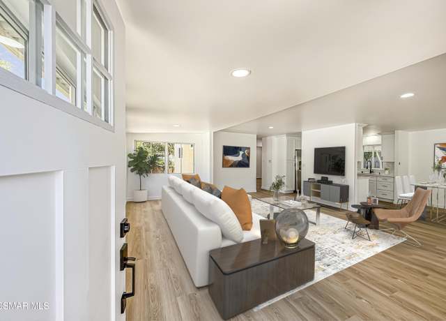 Property at 195 Tierra Rejada Rd #20, Simi Valley, CA 93065, 2 beds, 1 bath