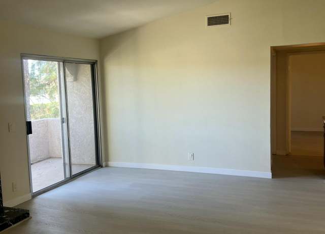 Property at 23201 Sherman Way Unit F, West Hills, CA 91307, 2 beds, 1 bath