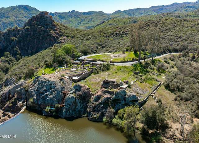 Property at 28805 S Lakeshore Dr, Agoura Hills, CA 91301