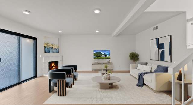 Photo of 10009 Topanga Canyon Blvd #7, Chatsworth, CA 91311
