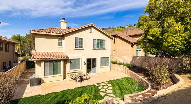 Photo of 2684 Sunshine Valley Ct, Simi Valley, CA 93063