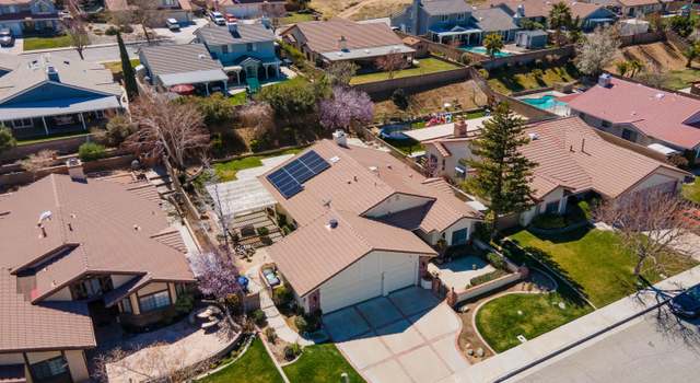 Photo of 6250 Azalea Dr, Lancaster, CA 93536