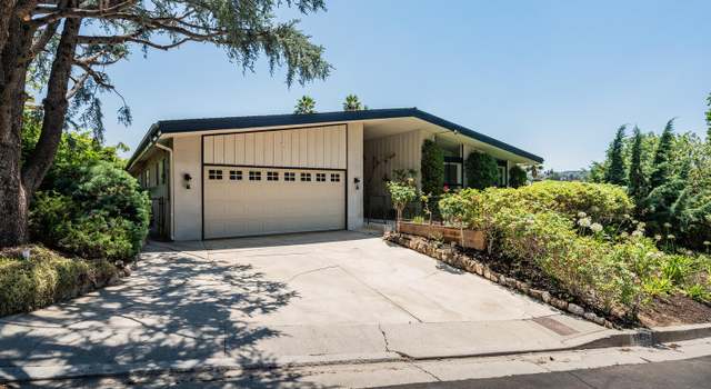Photo of 18854 Edleen Dr, Tarzana, CA 91356