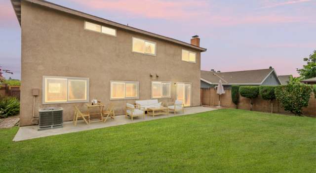 Photo of 13415 Bryson St, Panorama City, CA 91402