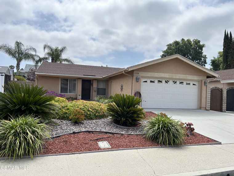 Photo of 2238 Burke Ct Simi Valley, CA 93063