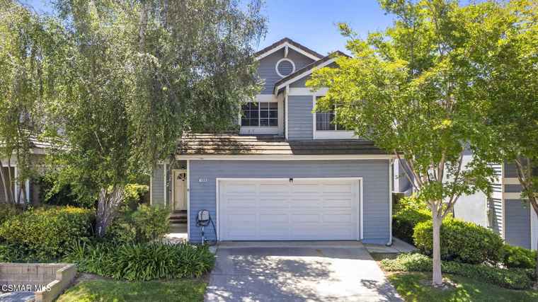 Photo of 11928 Bubbling Brook St Moorpark, CA 93021
