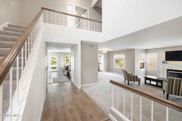 Photo of 4427 Skyglen Ct Moorpark, CA 93021