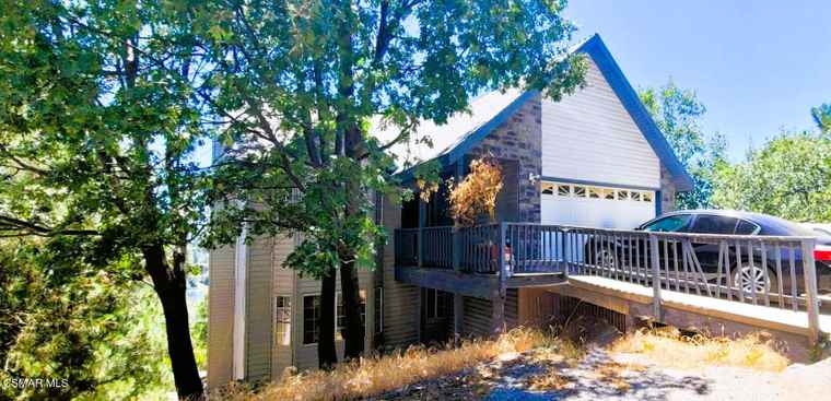 Photo of 27700 North Bay Rd Lake Arrowhead, CA 92352