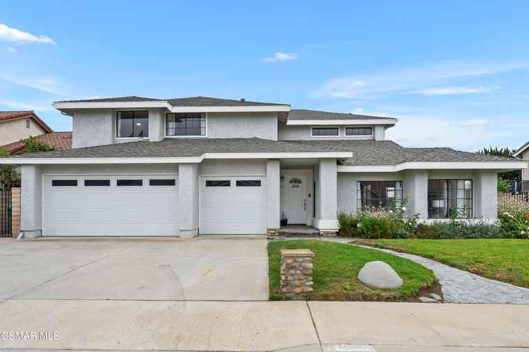 Photo of 11514 Willowood Ct Moorpark, CA 93021