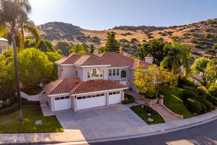 Photo of 2445 Ranchgrove Dr Westlake Village, CA 91361