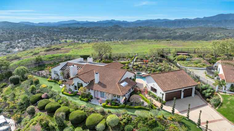 Photo of 1102 Wildwood Ave Thousand Oaks, CA 91360