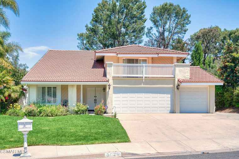 Photo of 3029 Fort Courage Ave Thousand Oaks, CA 91360