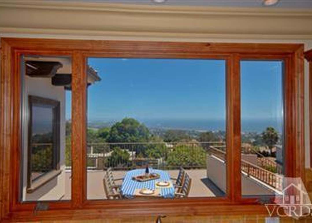 396 Manzanita Ave, Ventura, CA 93001