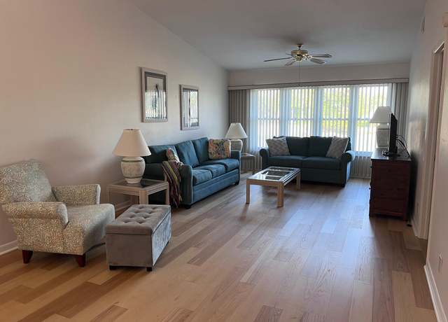 Property at 3480 Frosty Way #4, Naples, FL 34112, 2 beds, 2 baths