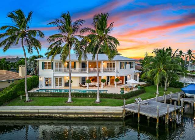 Property at 1627 Barbados Ct, Marco Island, FL 34145, 5 beds, 4.5 baths