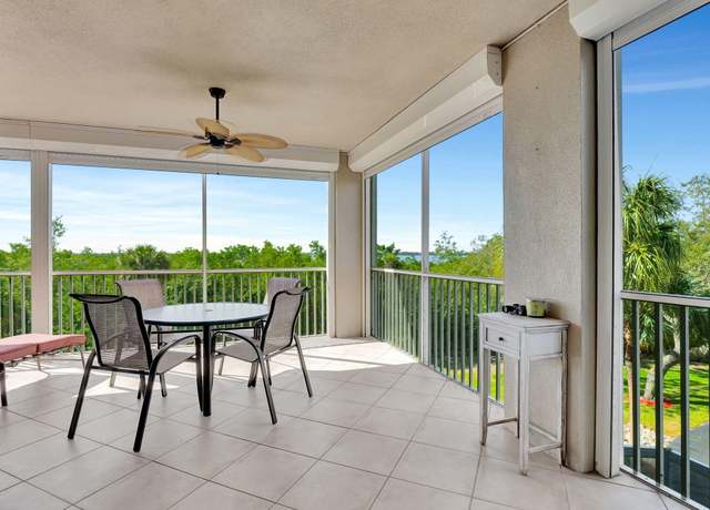Property at 201 Vintage Bay Dr #12, Marco Island, FL 34145, 3 beds, 2.5 baths
