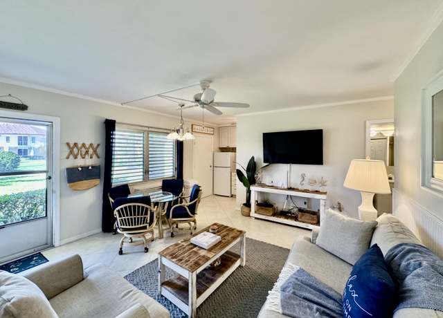 Property at 167 N Collier Unit M2, Marco Island, FL 34145, 1 bed, 1 bath