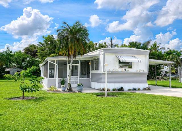 Property at 9 Sonderhen Cir, Naples, FL 34114, 2 beds, 1 bath