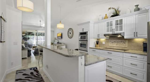 Photo of 326 Bradstrom Cir Unit F203, Naples, FL 34113