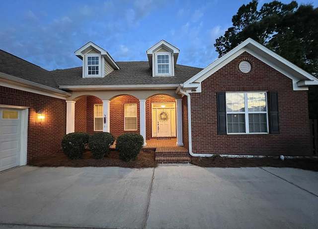 Property at 2541 Lagrange Trl, Tallahassee, FL, 4 beds, 2 baths