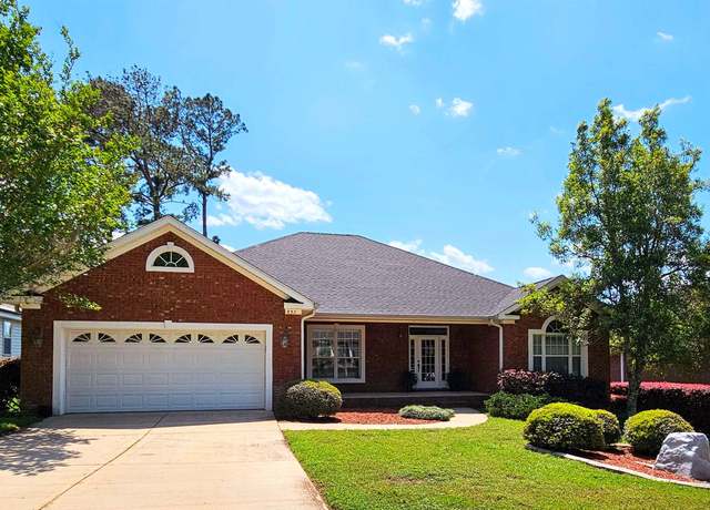 Property at 832 Eagle View Dr, Tallahassee, FL 32311, 4 beds, 3 baths