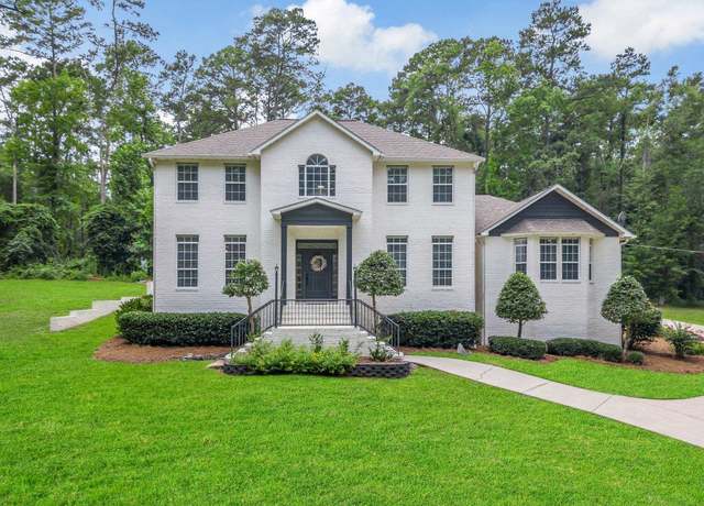 Property at 3481 Lakeshore Dr, Tallahassee, FL 32312, 4 beds, 3.5 baths