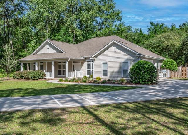 Property at 260 Sand Pine Trl, Crawfordville, FL 32327, 4 beds, 3 baths