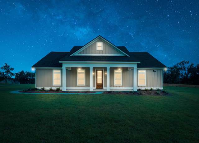 Property at 28 Sanctuary Dr, Monticello, FL 32344, 3 beds, 2 baths