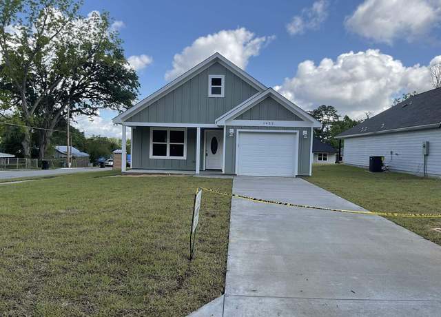 Property at 1422 Mccaskill Ave, Tallahassee, FL 32310, 3 beds, 2 baths