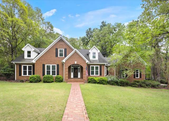 Property at 2958 Golden Eagle Dr, Tallahassee, FL 32312, 4 beds, 3.5 baths