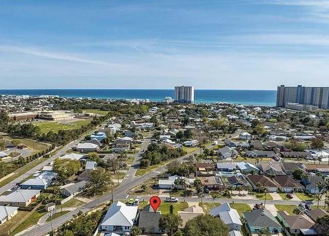 Property at 104 Oleander Cir, Panama City, FL 32413, 4 beds, 2 baths