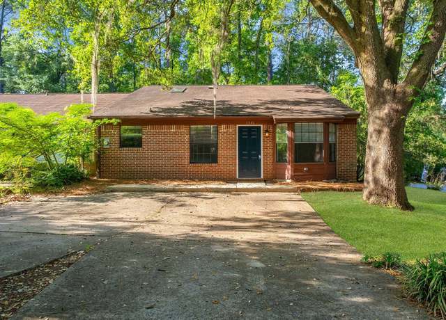 Property at 1541 San Luis Rd, Tallahassee, FL 32304, 3 beds, 2 baths