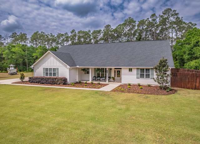 Property at 195 Coe Landing Rd, Tallahassee, FL 32310, 5 beds, 4 baths