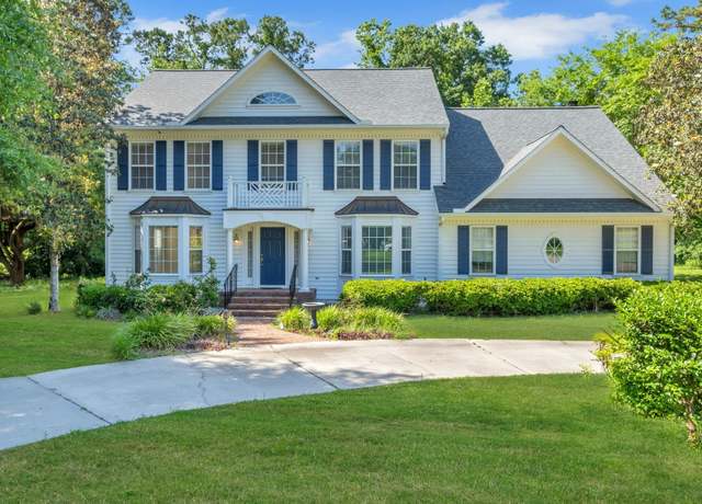 Property at 3712 Carrington Pl, Tallahassee, FL 32303, 4 beds, 2.5 baths