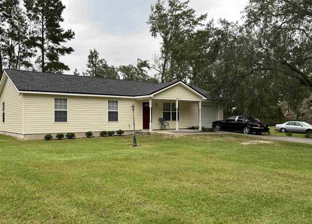 Property at 1490 Hampton Pl, Monticello, FL 32344, 3 beds, 2 baths