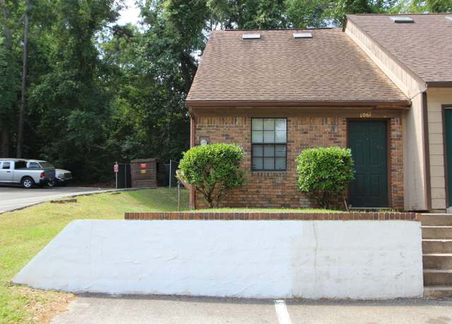 Property at 1061 Ocala Rd, Tallahassee, FL 32304, 2 beds, 2 baths
