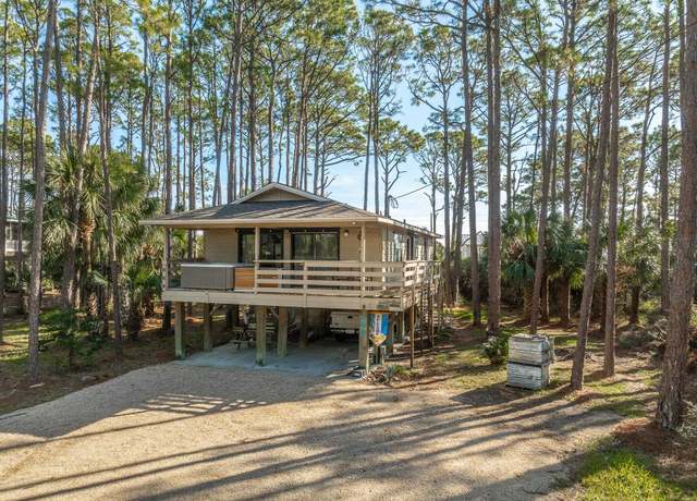 Property at 540 E Pine Ave, East Point, FL 32328, 2 beds, 1 bath