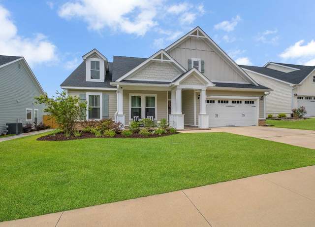 Property at 3857 Broadmore Ln, Tallahassee, FL 32308, 4 beds, 3.5 baths