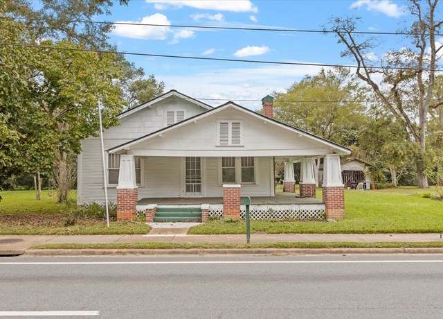 Property at 110 S Main St, Havana, FL 32333, 3 beds, 1 bath