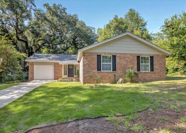Property at 1608 Salmon Dr, Tallahassee, FL 32303, 4 beds, 2 baths