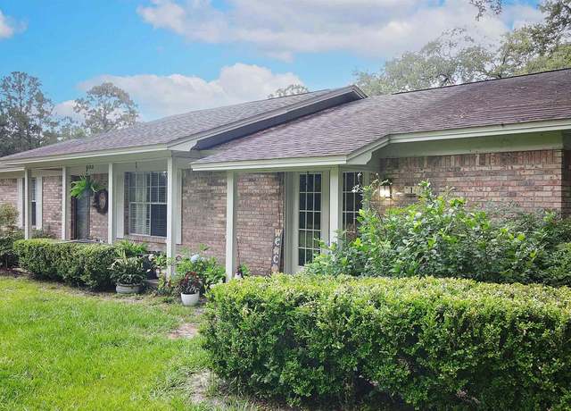 Property at 1001 Bloxham Cutoff Rd, Crawfordville, FL 32327, 4 beds, 2 baths