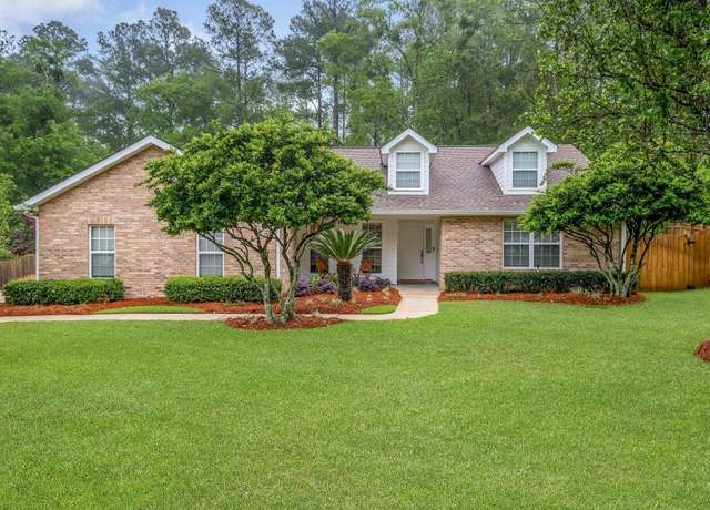 Property at 10033 Leafwood Dr, Tallahassee, FL 32312, 4 beds, 2 baths