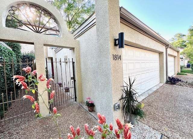 Property at 1814 Atlantis Pl, Tallahassee, FL, 3 beds, 2.5 baths