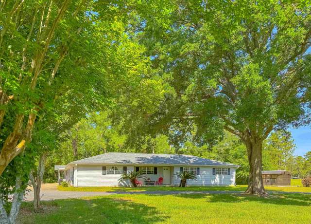 Property at 4710 Waukeenah Hwy, Monticello, FL 32344, 4 beds, 3 baths