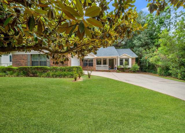 Property at 2825 Ohara Dr, Tallahassee, FL 32309, 4 beds, 2 baths