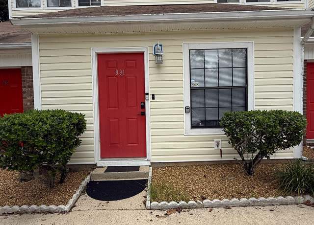 Property at 991 Sutor Rd, Tallahassee, FL 32311, 2 beds, 2 baths