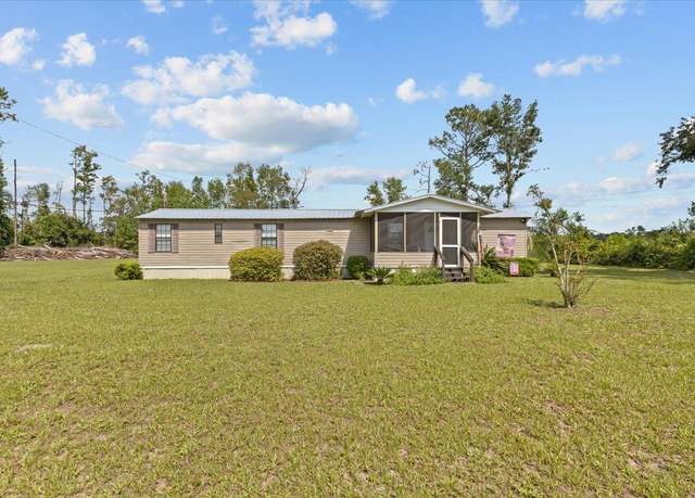 Property at 350 Mack Cruce Rd, Perry, FL 32347, 2 beds, 1.5 baths